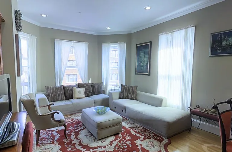 72 Georgia St #1 — Photo 1