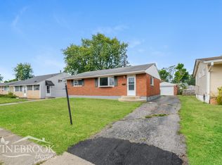 1497 Selkirk Rd, Columbus, OH 43227