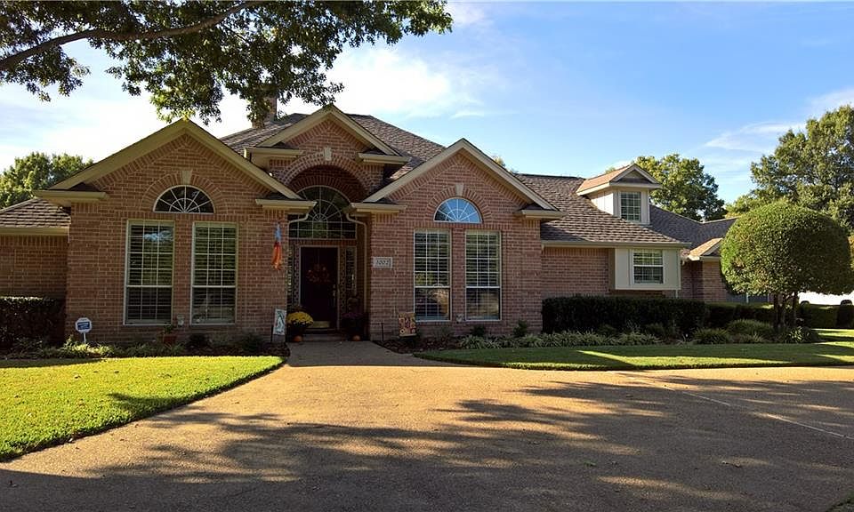 1st image of 1002 Cherrywood Ct