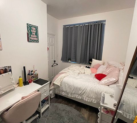 5th image of 923 Bryn Mawr Rd #1