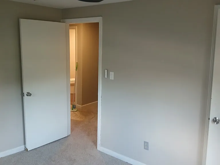 121 Mitchell Ave #1 — Photo 10