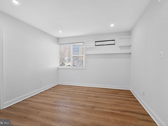 4th image of 3065 Patrick Henry Dr APT 102