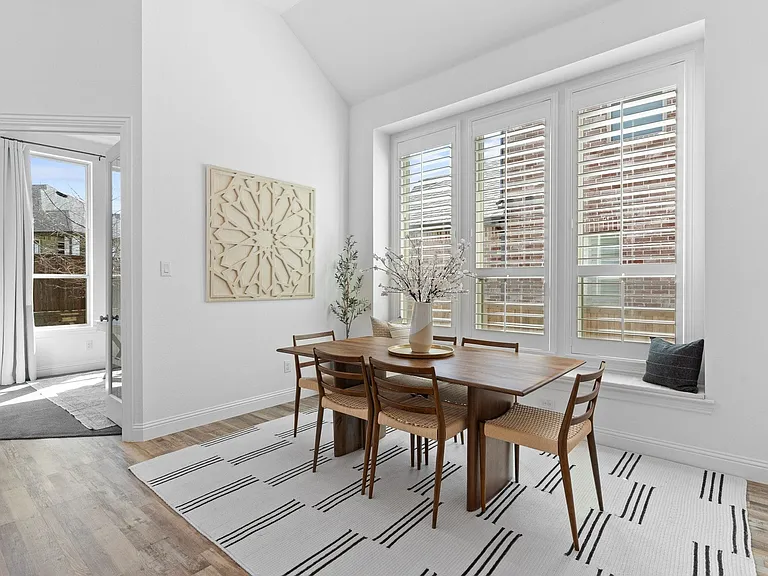 1020 Gentle Knoll Ln — Photo 11