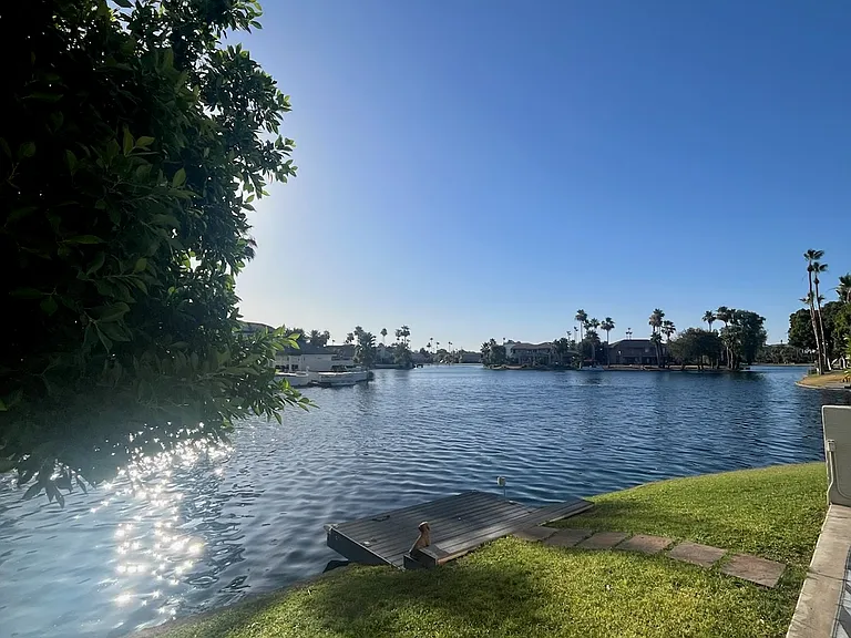 1442 W Coral Reef Dr — Photo 1