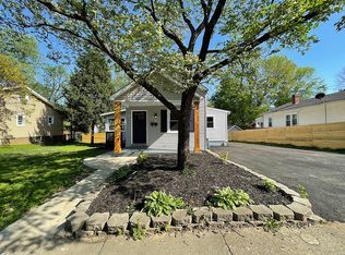 1040 Dixon Ave, Louisville, KY 40217