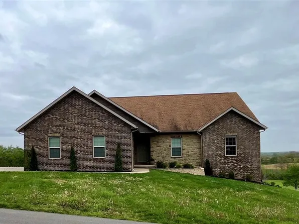 1006 Saddlebrooke Rdg, Jackson, MO 63755