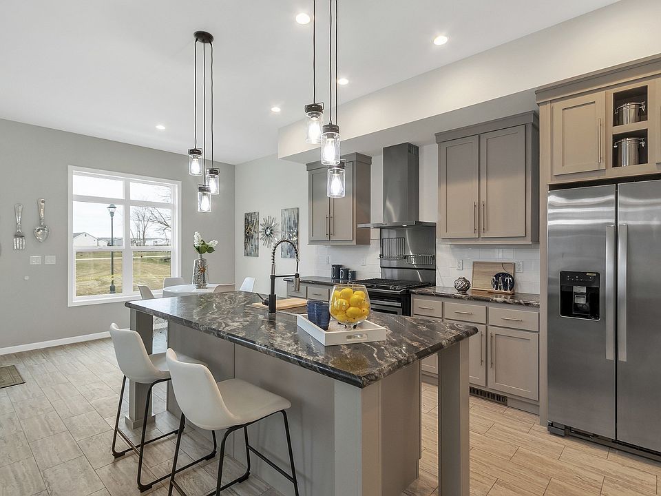2nd image of 1415 Fisk Rd #227