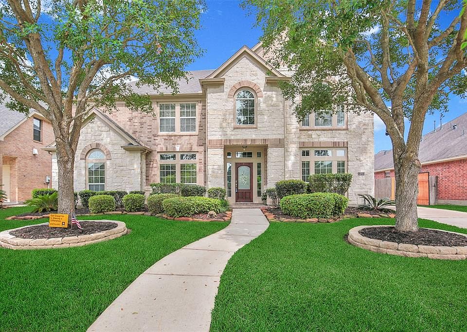 1st image of 13723 Elm Shores Dr