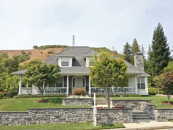 2nd image of 21 Brandt Dr