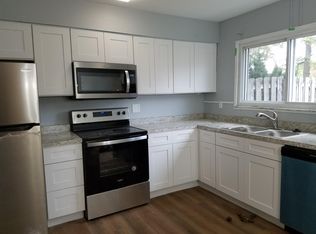 12 Trenton Sq #12, Cleveland, OH 44143