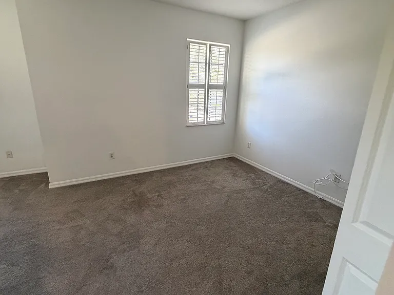 3013 Charolais Ct — Photo 36