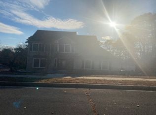 32 Timberline Dr, Voorhees, NJ 08043