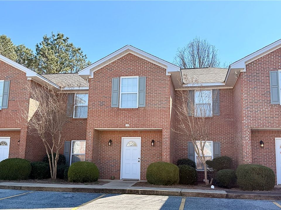 1st image of 1477 N Donahue Dr APT 1207
