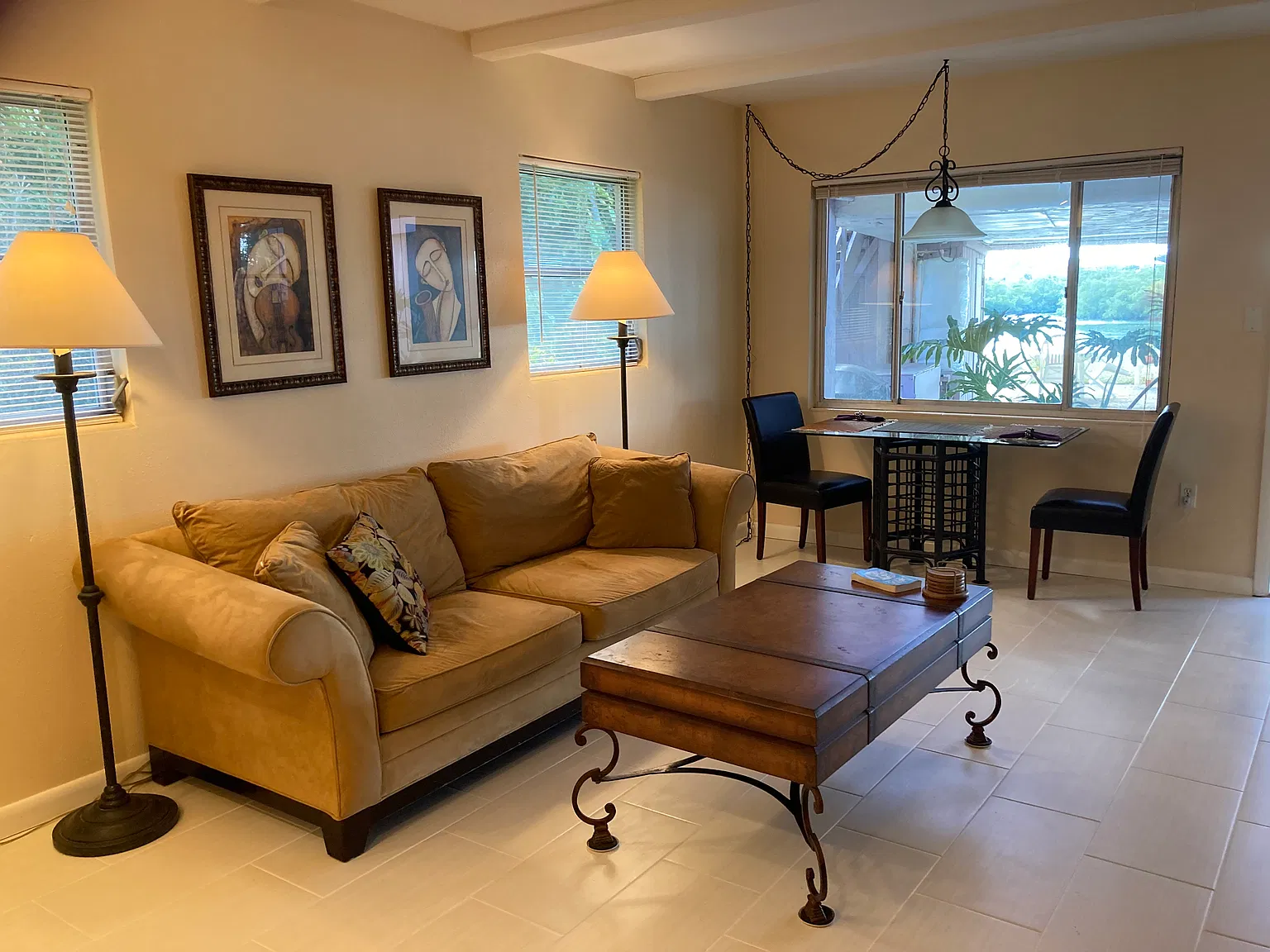 1 bed, 744 sqft, $3,290 — Photo 2