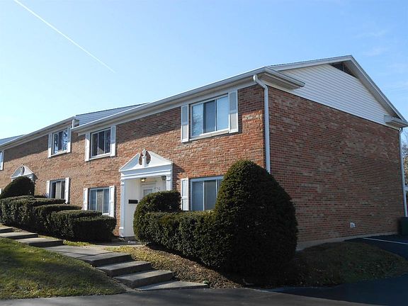 3rd image of 773 Clareridge Ln