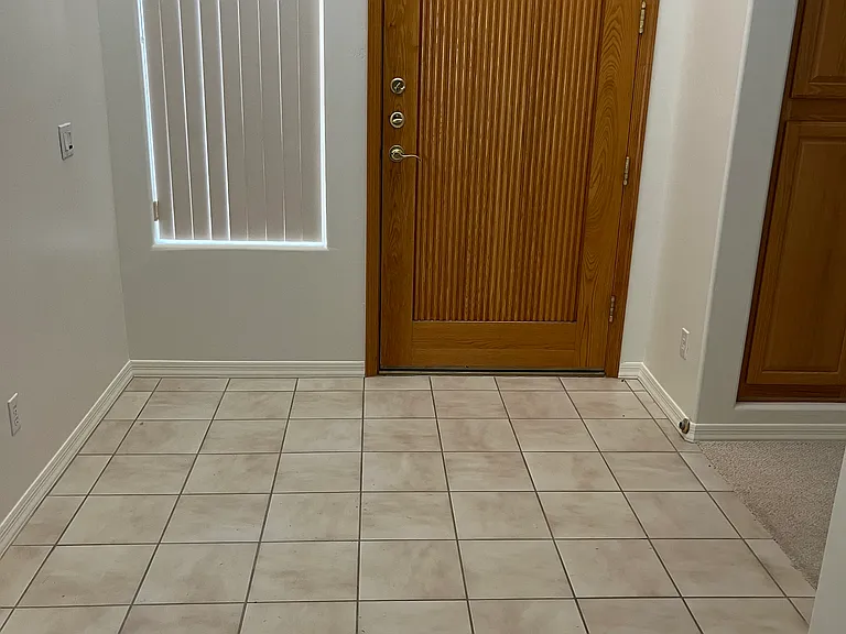 33110 N 72nd Pl — Photo 2