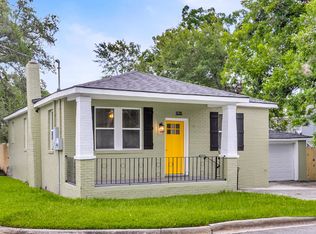 828 W 48th St, Savannah, GA 31405