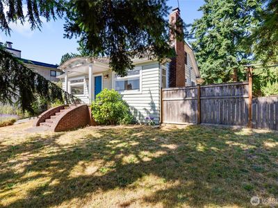8607 15th Ave NE, Seattle, WA, 98115