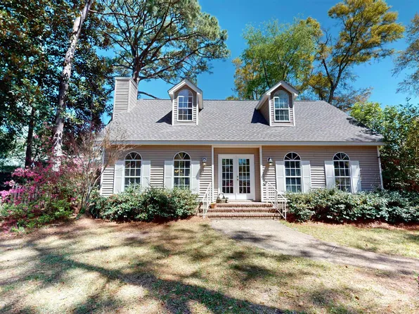 5 De Sha Ct, Fairhope, AL 36532