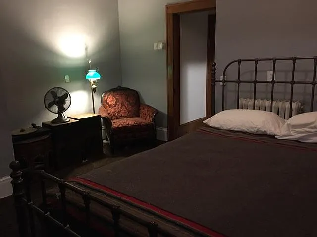 3211 Colfax Ave S #2 — Photo 5