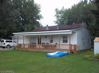 47323 36th Ave, Bangor, MI 49013