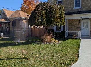 159 Wellington St, Cambridge, ON N1R 3Y8