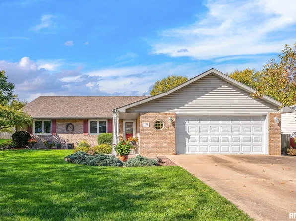 704 Kerfoot St, East Peoria, IL 61611