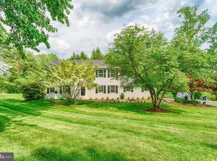 1502 E Grand Oak Ln, West Chester, PA 19380