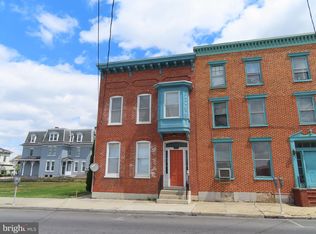 26 S 2nd St, Chambersburg, PA 17201