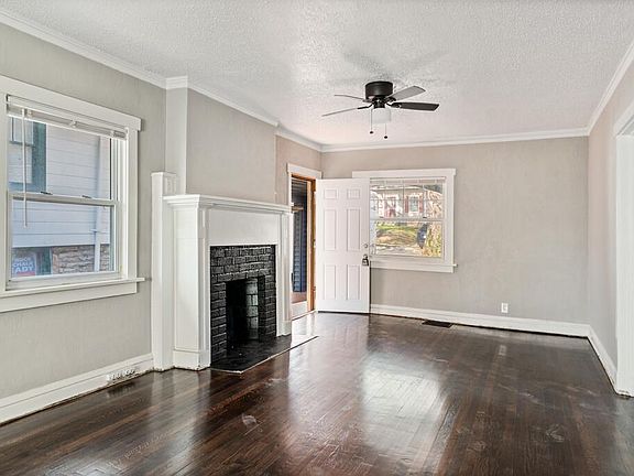 3rd image of 7035 S Benton Ave