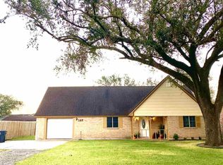 185 Blueberry St, Bridge City, TX 77611