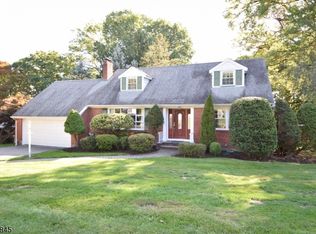 7 Tonia Ter, Hawthorne, NJ 07506