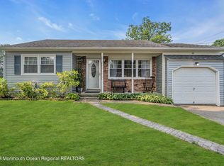 122 Anthony Ave, Toms River, NJ 08753