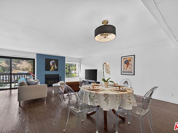 5th image of 2018 Griffith Park Blvd APT 219