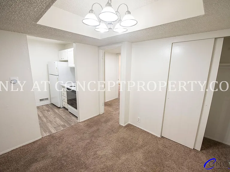 Foothill Terrace — Photo 135