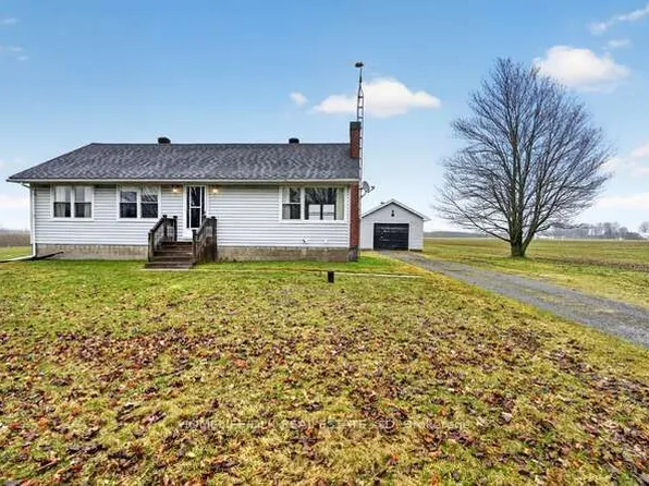 114 Purvis St, Front Of Yonge, ON K0E 1M0