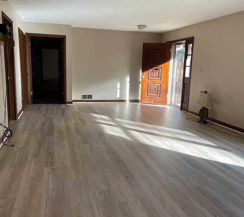 2nd image of 3400 Mars Hill Rd
