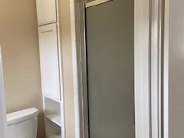 2250 Greenbriar Dr — Photo 17