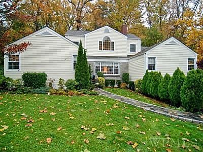 1st image of 1 Black Birch Ln