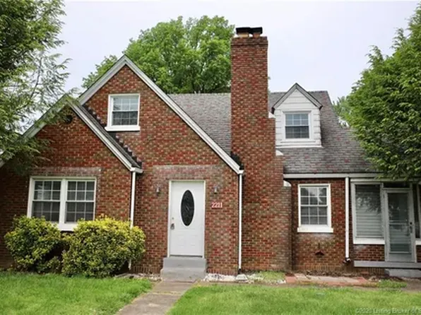 2211 Charlestown Rd #Q, New Albany, IN 47150