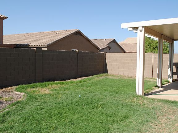 2nd image of 11553 W Schleifer Dr