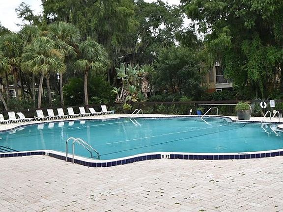 3rd image of 4109 Dijon Dr #109