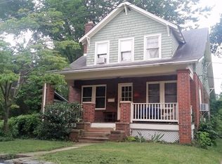 916 N Garfield St, Arlington, VA 22201