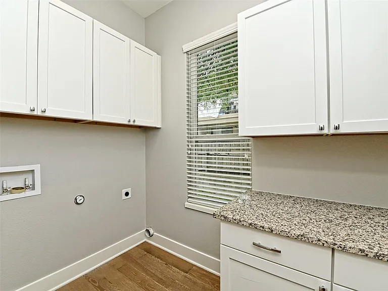 8518 Fathom Cir #114 — Photo 11