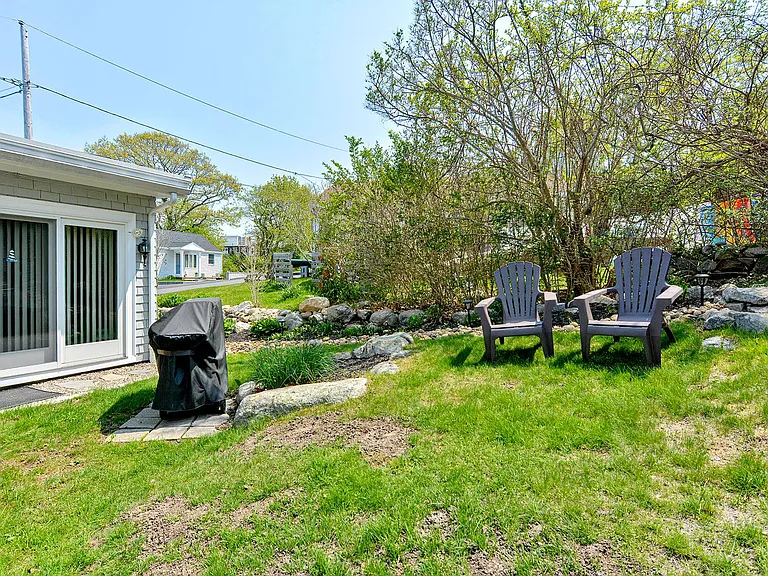 16 Warwick Rd — Photo 28