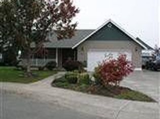 412 Dennison Ln, Nooksack, WA 98276