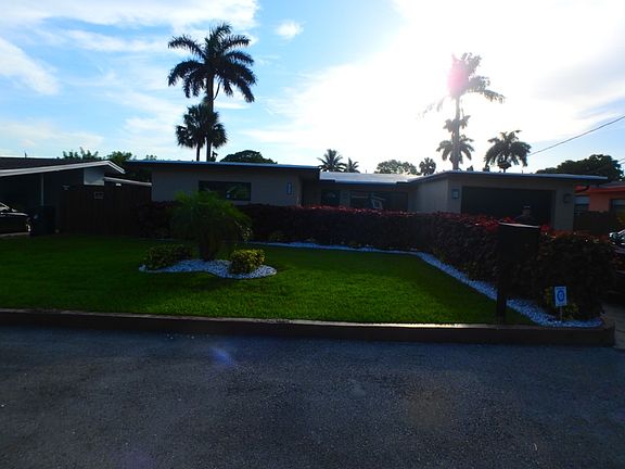 5th image of 2475 Bimini Ln