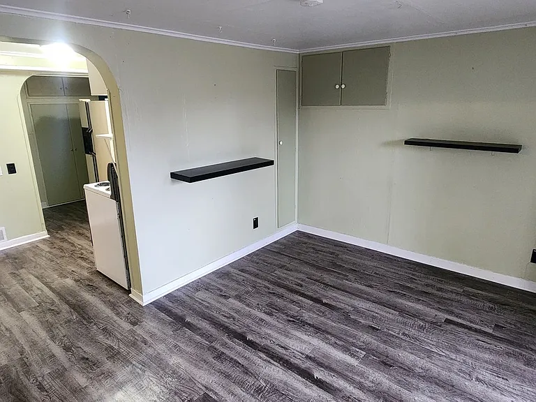 421 South Chestnut Street — Photo 6