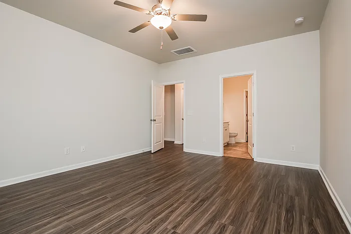 119 Shire Dr — Photo 7