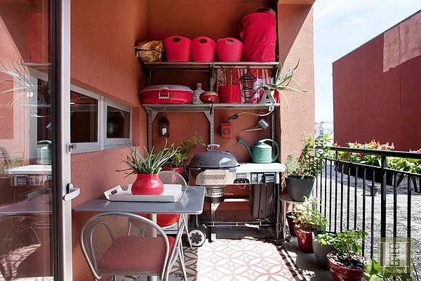 Sold by Halstead Property | media 9